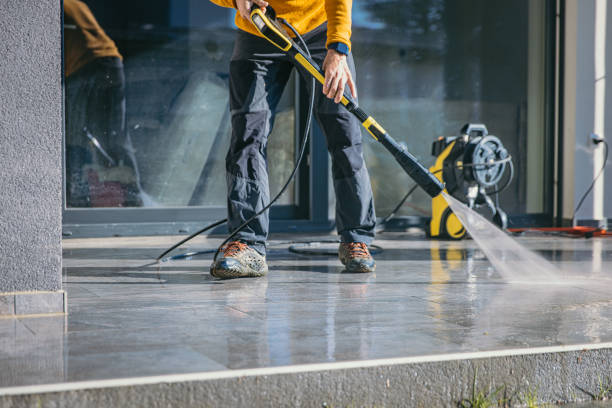 Why Choose Our Certified Pressure Washing Experts for Your Project Needs in Ashland, OR?