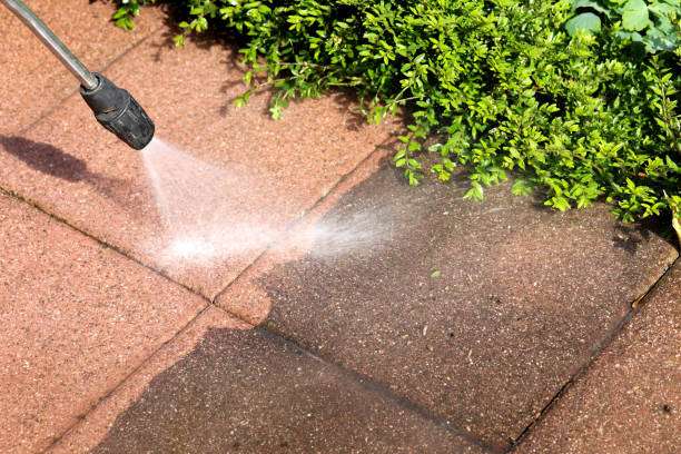 Why Choose Our Certified Pressure Washing Experts for Your Project Needs in Ashland, OR?